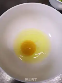 Make Onion egg burrito step 0
