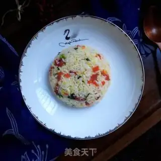 Make Carrot and sausage fried rice step 7