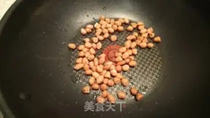 Make Thai fan salad step 3