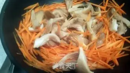 Make Thai fan salad step 6