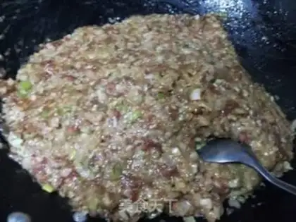 Make Pork and cabbage step 4