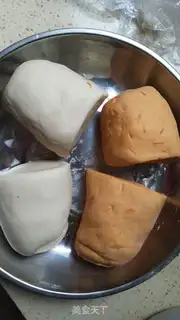 Make Double-coloured buns step 5