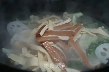 Make Spicy dry pot step 2