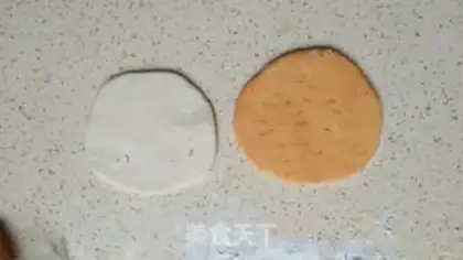 Make Double-coloured buns step 7
