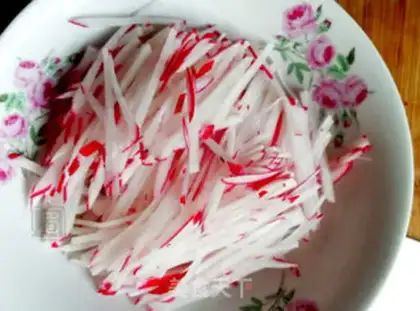 Make Onion radish step 1