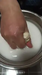 Make Spicy soup step 1