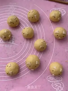 Make Pig bean bag step 14
