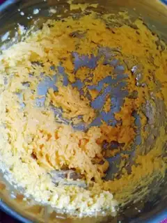 Make White makes cookies step 5