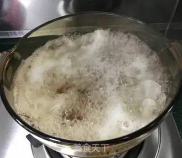 Make Peach geled with a silver ear soup step 5