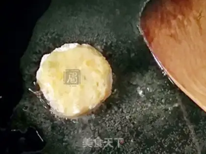 Make Potato croquettes step 10