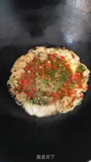Make Chili fried eggs step 2