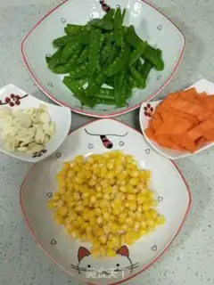Make Dutch bean carrot fried corn step 3