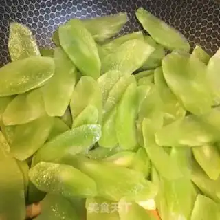 Make A fragrance step 2