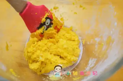 Make Pumpkin bread step 2