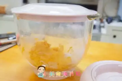 Make Pumpkin bread step 3