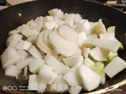 Make Roach stew step 3