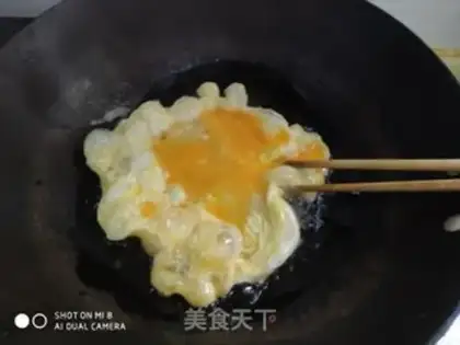 Make Scrambled eggs step 3