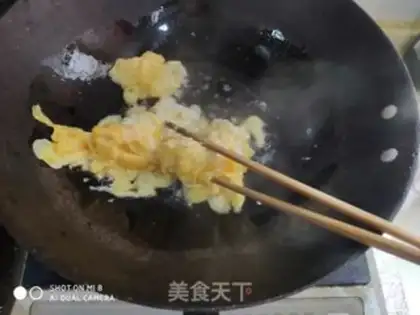 Make Scrambled eggs step 4