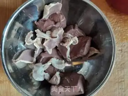Make Duck blood fan soup step 2