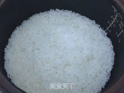 Make Tuna fish sushi step 0