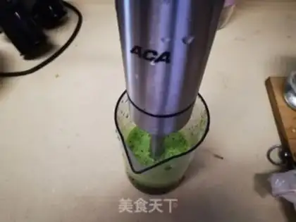 Make Spinach zebra yogurt cake step 2