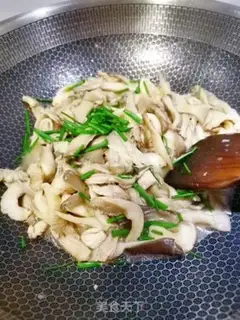 Make Fried mushrooms step 5