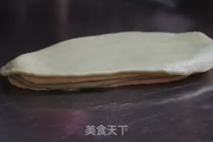 Make Christmas bread step 11