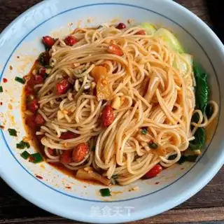 Make Family Zhongqing noodles step 4