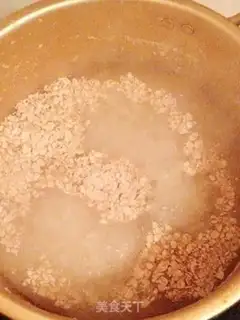 Make Apple cereal rice congee step 3