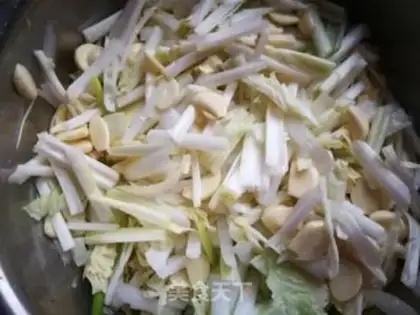Make Pickle and garlic step 9