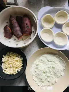 Make Cheese and potatoes step 0