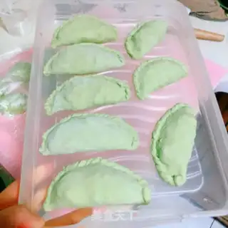 Make Christmas bread step 5
