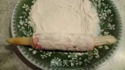 Make A white ham and cheese roll step 6