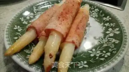 Make A white ham and cheese roll step 10