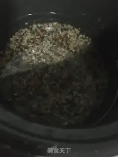 Make Three-coloured, rough rice step 2
