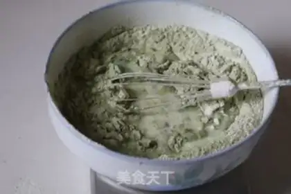 Make Christmas muffin cake step 2