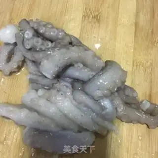 Make Hot cabbage with long legs step 1