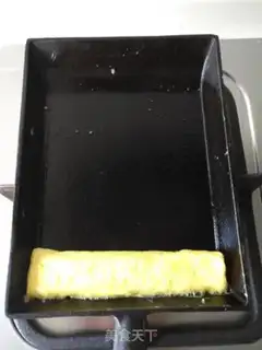 Make Shrimp egg rolls step 3