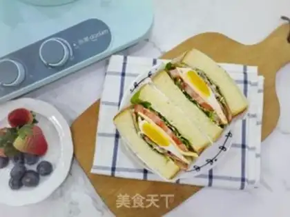 Make Bacon cheese sandwich step 5