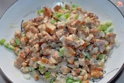 Make Black pepper chicken cheese bread step 5