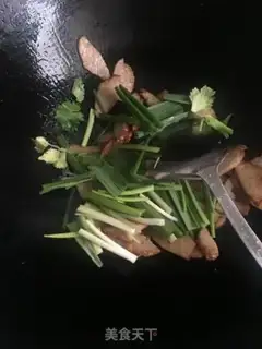 Make Celery garlic-crackers step 3