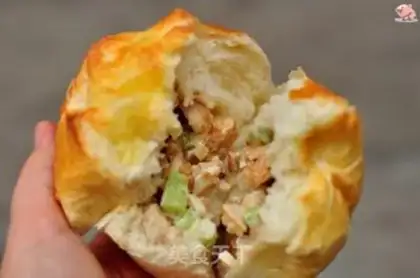 Make Black pepper chicken cheese bread step 15