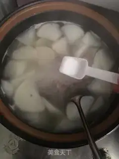 Make White radish gravy soup step 5