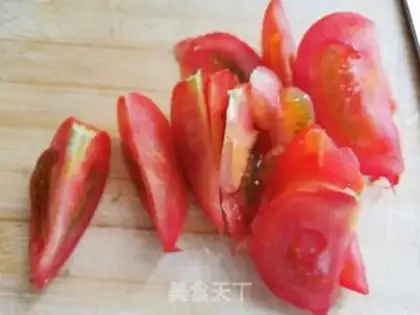 Make Simple tomato noodles step 0