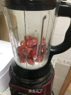 Make Tea strawberry mousse cake step 3