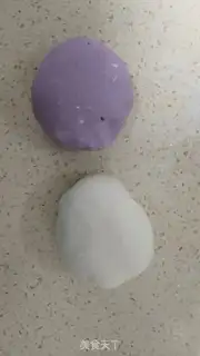 Make Flower buns step 2