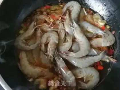 Make Spicy shrimp with soup step 6