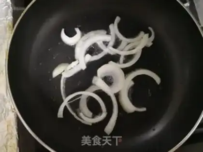 Make Black pepper beef noodles step 3