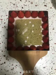 Make Tea strawberry mousse cake step 13