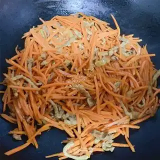 Make Quick-hand carrots and gravy step 7